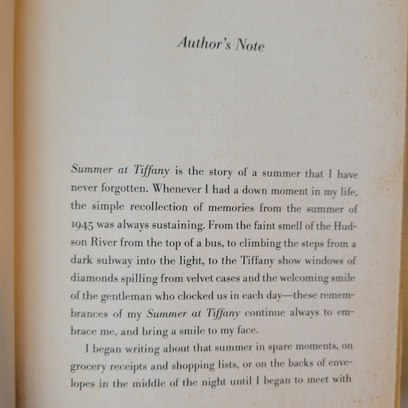 Summer at Tiffany Book ~  1940s True Story New York City ~ Fun Read Cute Display - Picture 9 of 16